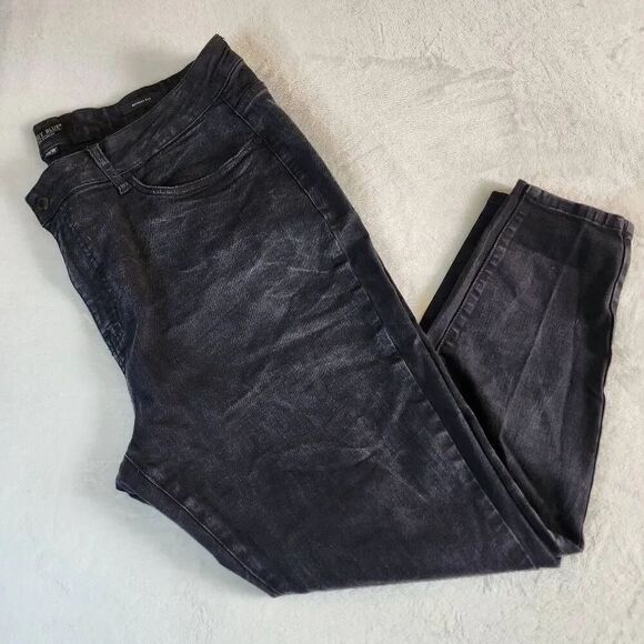 Judy Blue Denim - Judy Blue Skinny Fit Black Denim Jeans Size 22W